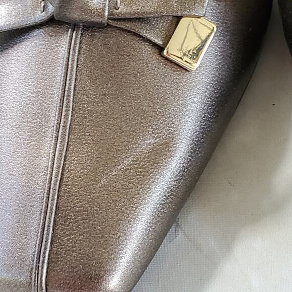 Brown shimmer sling back with buckle and bow - Picture 3 of 9